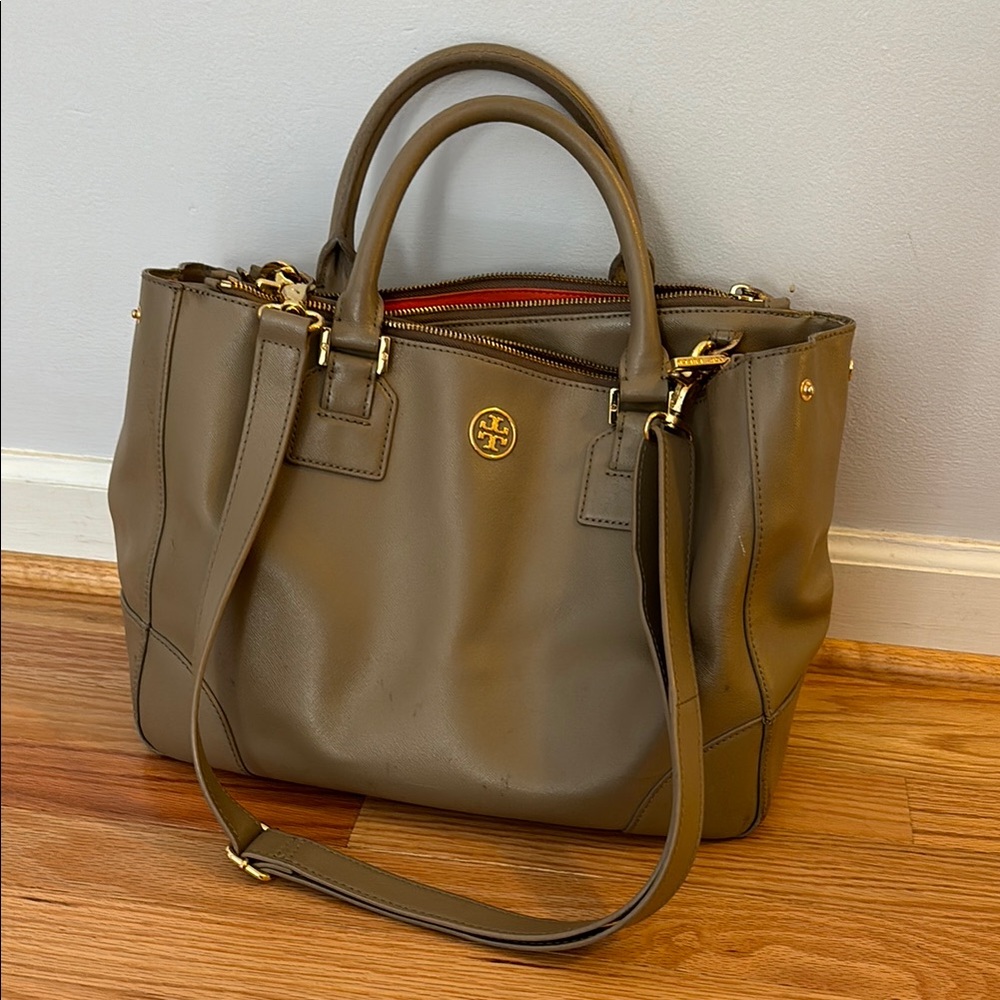 Tory Burch Tan Perry Handbag Tote